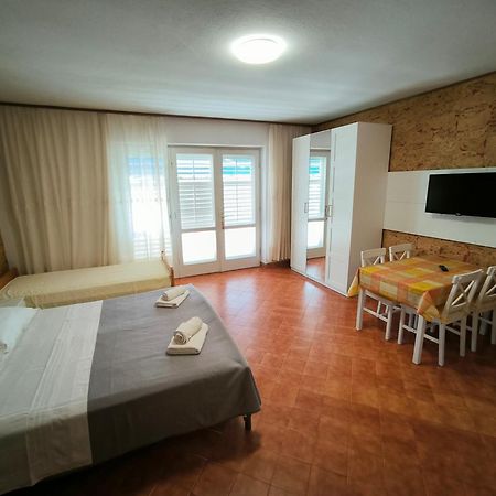Apartments Marina Makarska Exterior foto